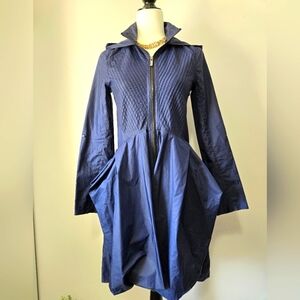 ZAC POSEN Designer Navy Blue Fit And Flare Lightweight Jacket With Hood. XS